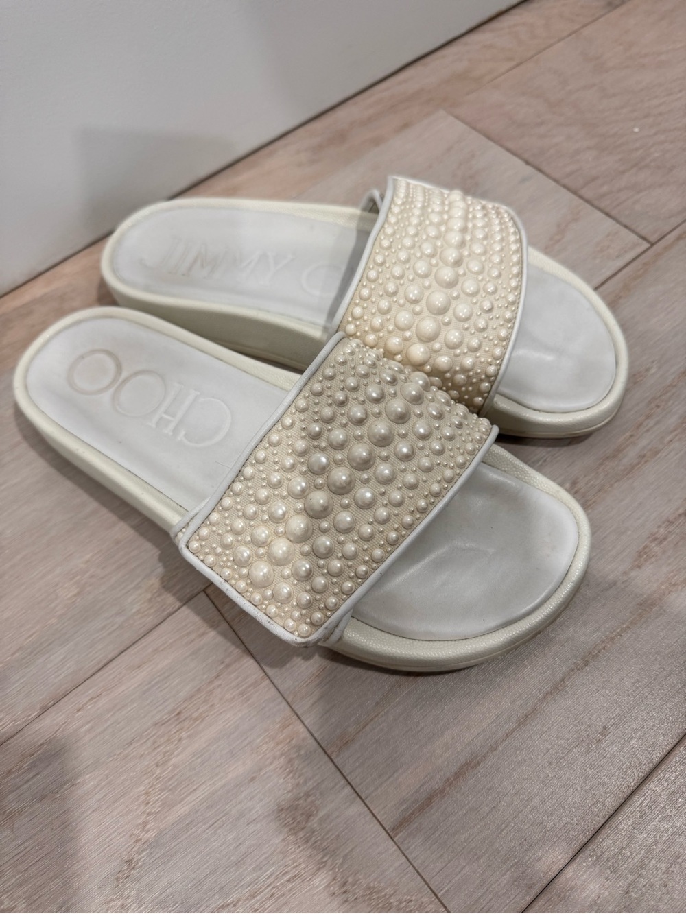 Jimmy Choo Pearl-Embellished Cream Pool Slide Sandals - Picture 4 of 6